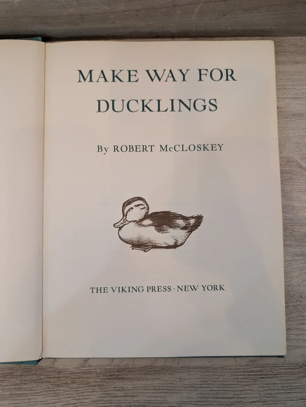 Make Way For‎ Ducklings Hardback - 1969